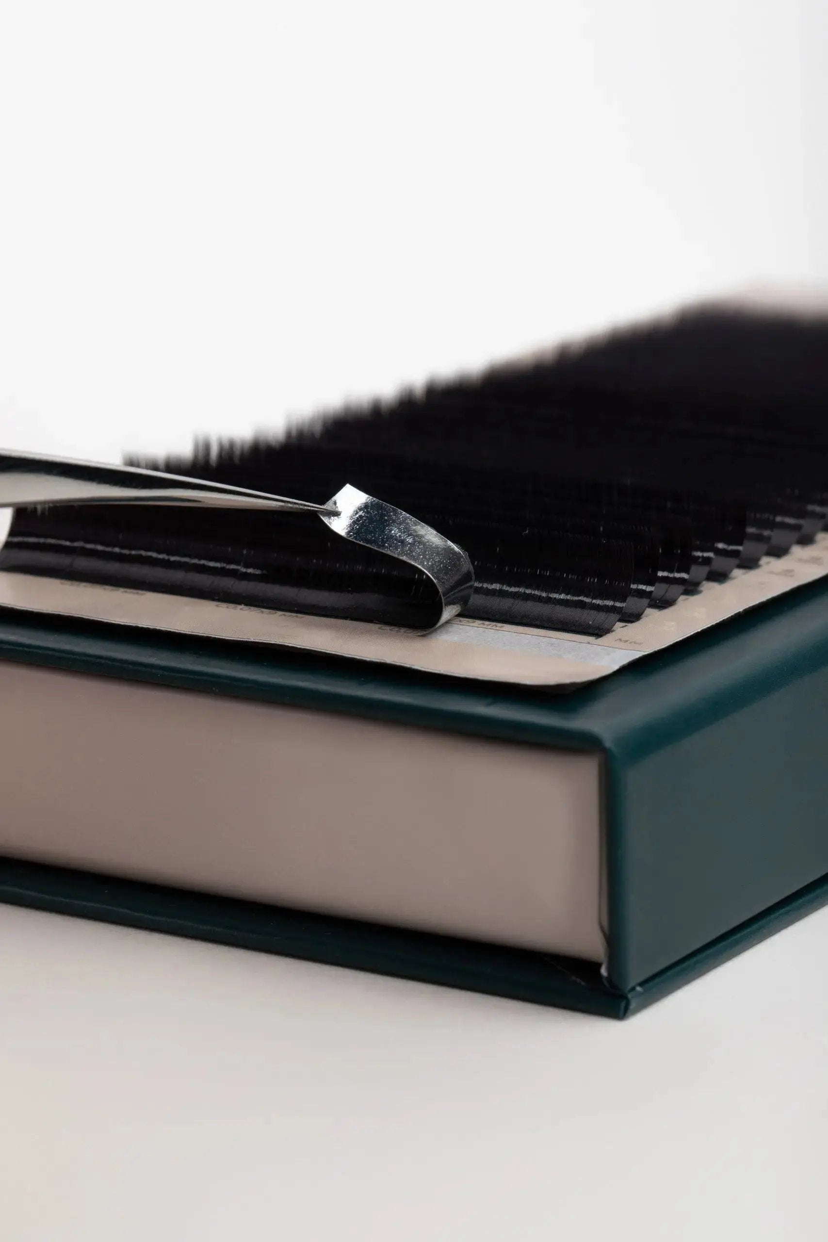 Eyelash Extensions Black Mix XXL / 0.07 mm – 25 Lines Qu.Like You